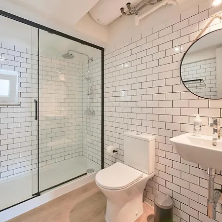 Alfama Village Apartmán *