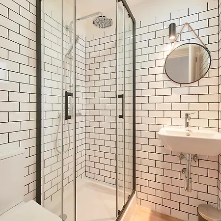 Alfama Village Apartment *